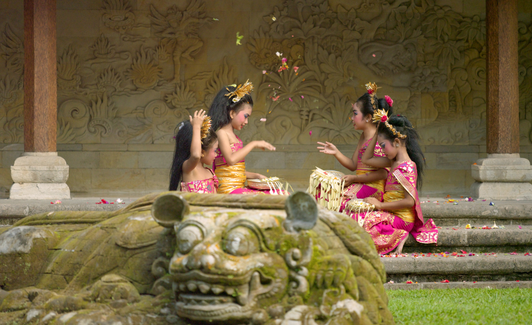 Balinese dance and gamelan class